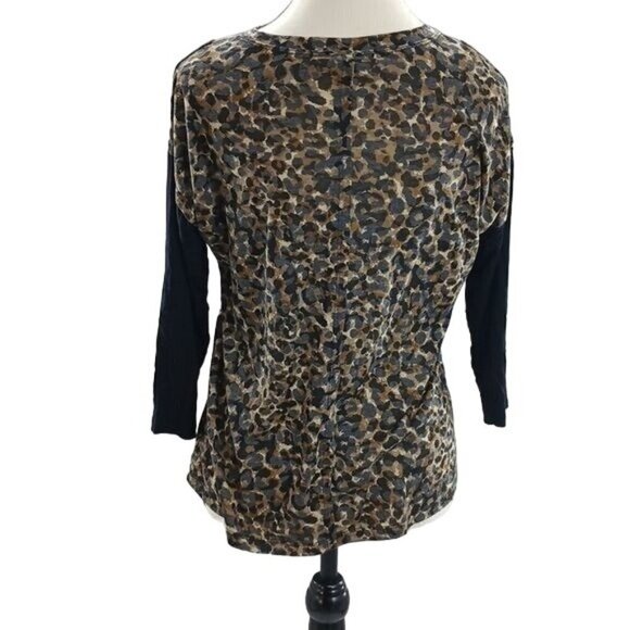 BKE Animal Print Top Tie Front 3/4 Sleeve Stretch Womens Size XS - Picture 4 of 6